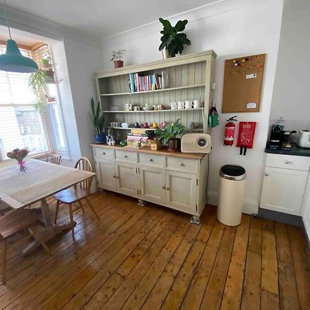 Herne Bay Central - 2 Minutes From Beach Apartment Exterior photo