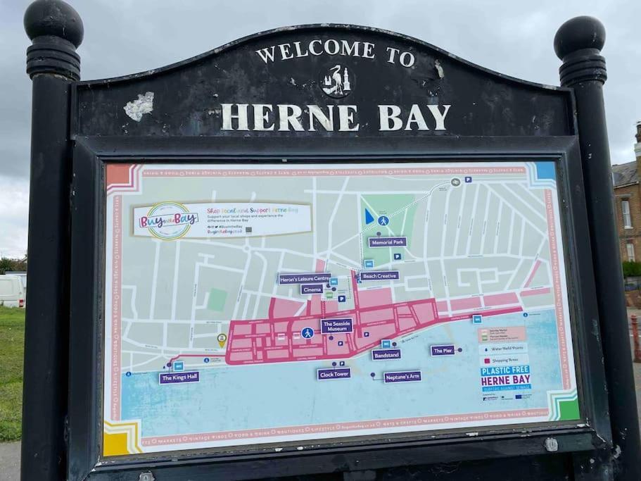 Herne Bay Central - 2 Minutes From Beach Apartment Exterior photo